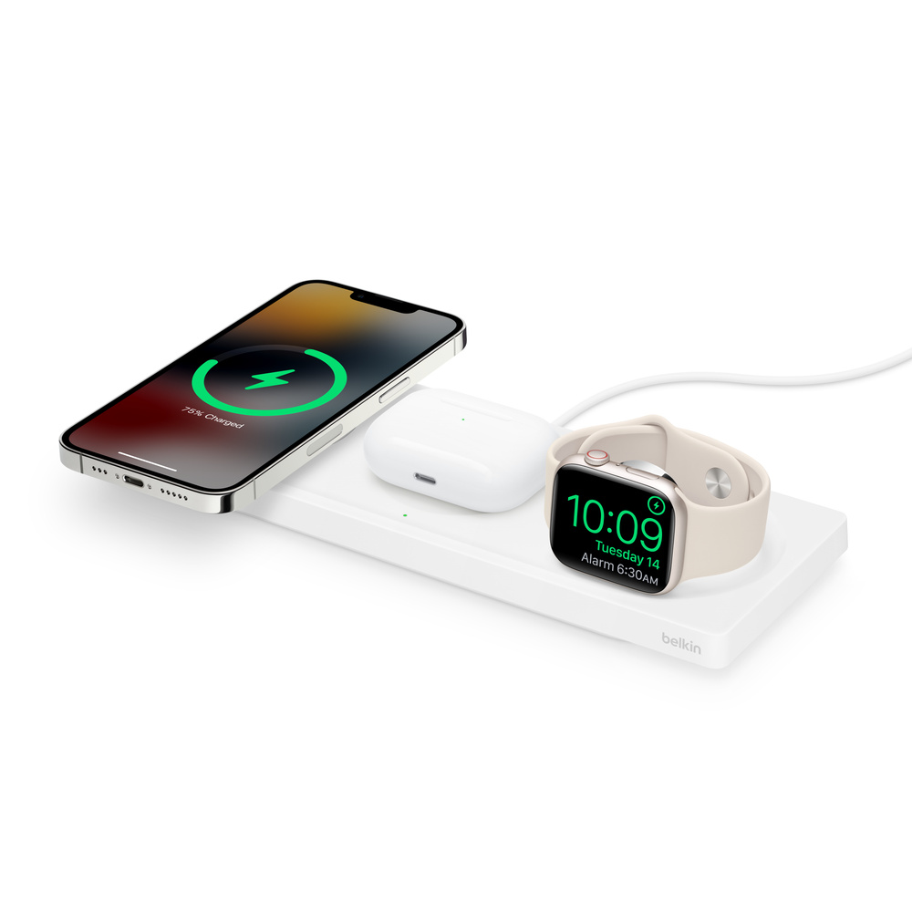 Belkin BOOST↑CHARGE™ PRO 3-in-1 Wireless Charging Pad with MagSafe - White  - Apple (SG)